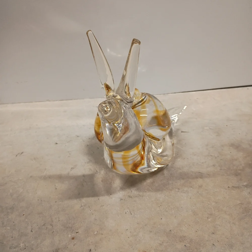 Elegant Italian Glass Snail Sculpture - Gold and Clear - Picture 9 of 16